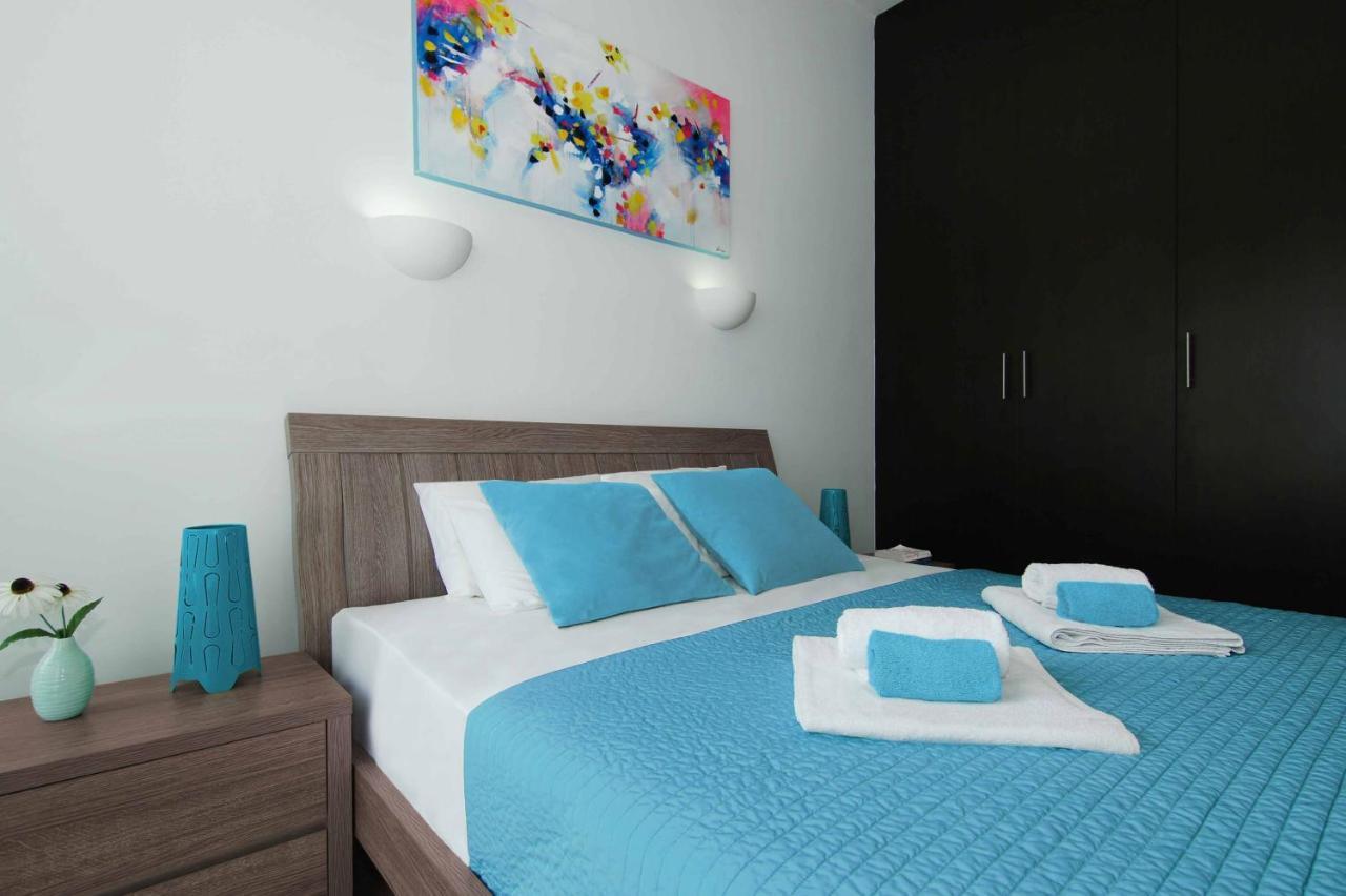 Diana - Coralli Beachfront Apartment Protaras Bagian luar foto
