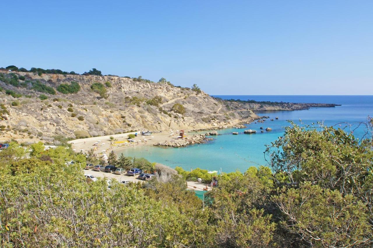 Diana - Coralli Beachfront Apartment Protaras Bagian luar foto